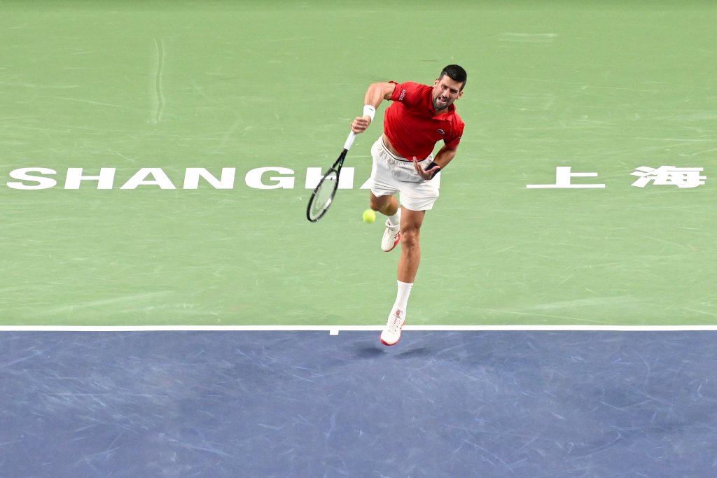 Kaiyun-包含德约科维奇回归赛场，挺进下一轮首场状态亮眼，美国队观众沸腾！的词条